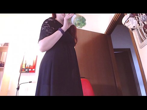❤️ En undergiven slav som älskar smutsiga och saftiga trosor tvingas onanera efter att ha sett den här videon! ❤ Anal video at sv.sexvideosex.top ﹏