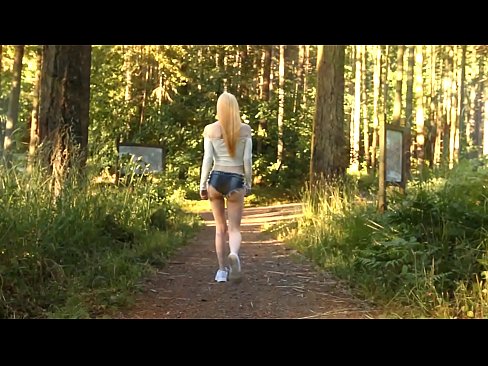 ❤️ Vacker kvinna rör sig långsamt, inte nakenvideo ❤ Anal video at sv.sexvideosex.top ﹏